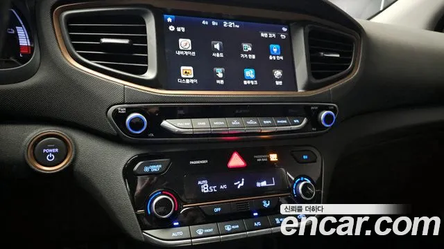 Hyundai Ioniq 2018 — фото 14