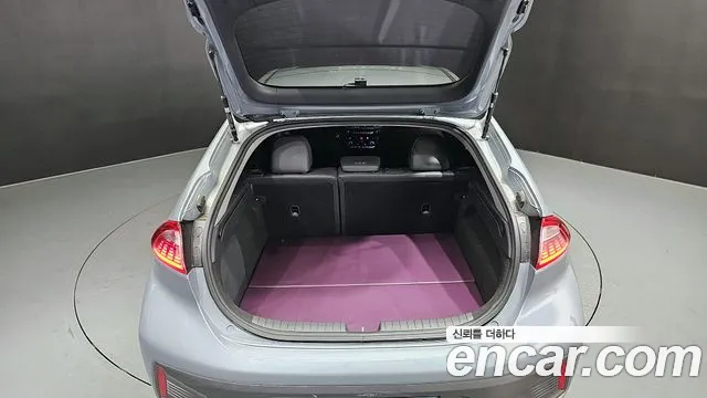 Hyundai Ioniq 2018 — фото 20