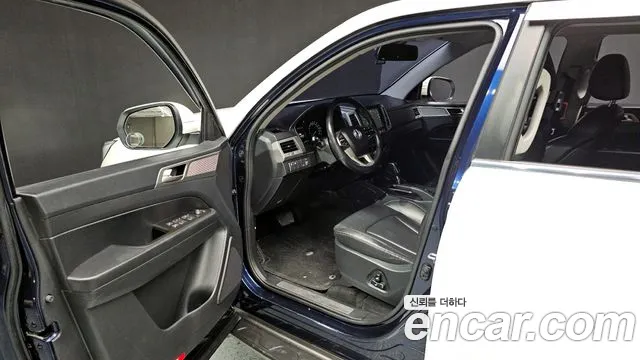 KG_Mobility_Ssangyong Rexton 2018 — фото 10