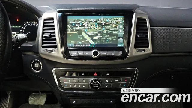 KG_Mobility_Ssangyong Rexton 2018 — фото 14