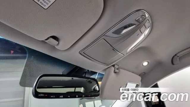 Hyundai Equus 2014 — фото 18
