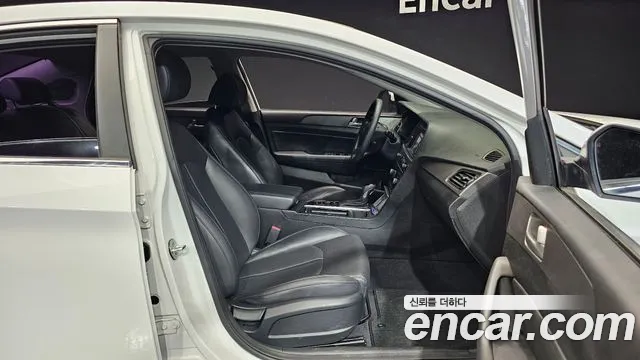 Hyundai Sonata 2016 — фото 10