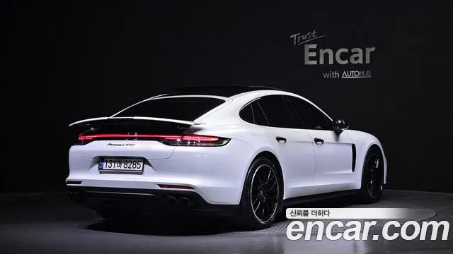 Porsche Panamera 2021 — фото 2