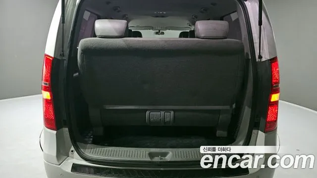 Hyundai Starex 2018 — фото 20