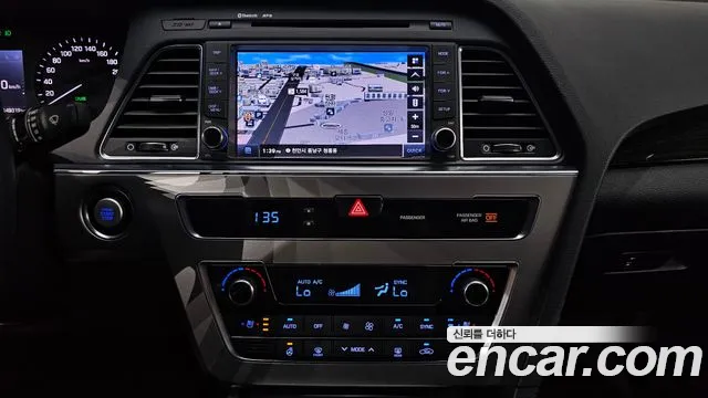 Hyundai Sonata 2016 — фото 16