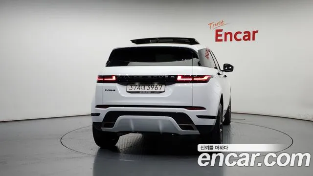 Land Rover Range Rover Evoque 2024 — фото 4