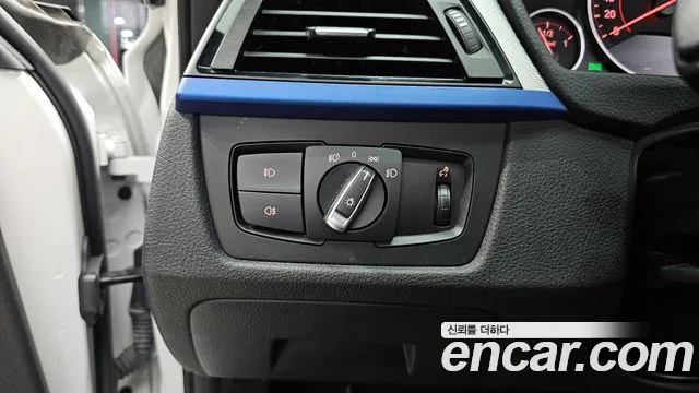 BMW 3-Series 2015 — фото 17