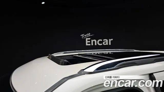 Ford Explorer 2017 — фото 20