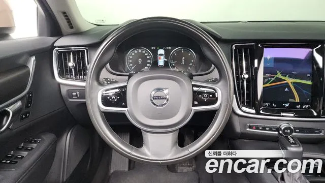 Volvo V90 2017 — фото 13