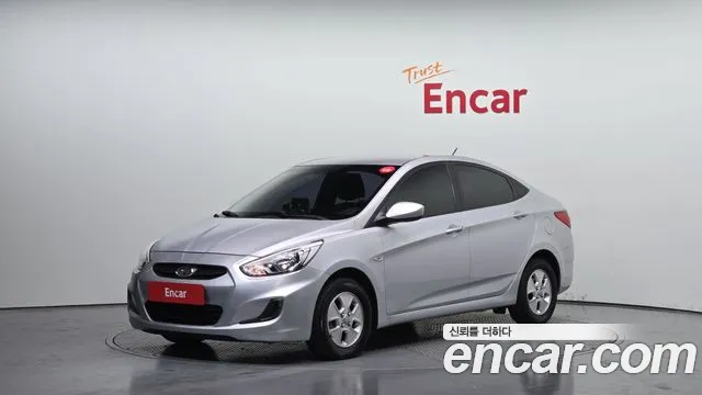 Hyundai Accent 2017 — фото 1