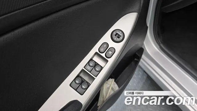 Hyundai Accent 2017 — фото 14