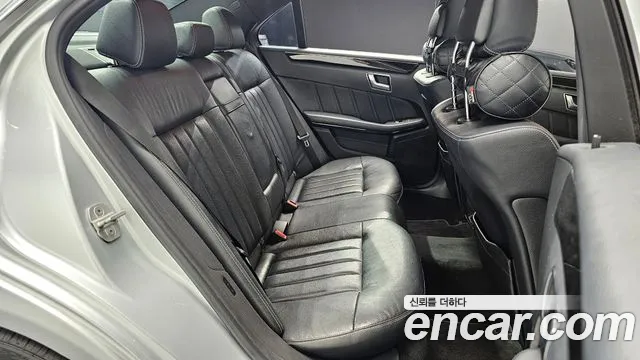 Mercedes-Benz E-Class 2014 — фото 12