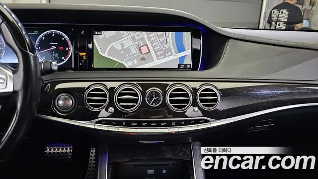 Mercedes-Benz S-Class 2017 — фото 16