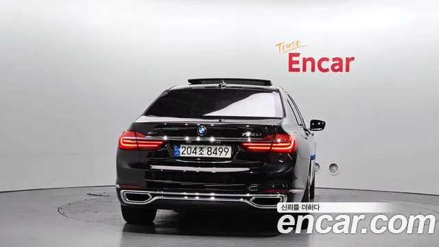 BMW 7-Series 2016 — фото 4