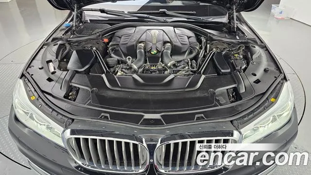 BMW 7-Series 2016 — фото 6