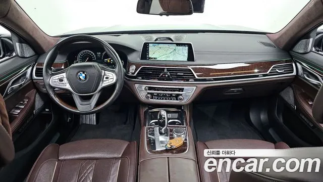 BMW 7-Series 2016 — фото 7