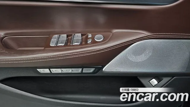 BMW 7-Series 2016 — фото 18