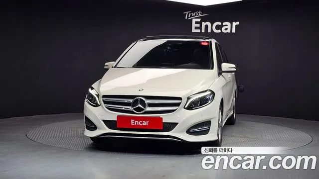 Mercedes-Benz B-Class 2016 — фото 3