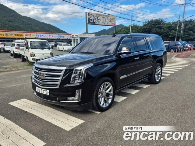 Cadillac Escalade 2017 — фото 1