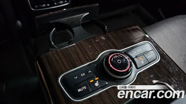 Kia K7 2015 — фото 19