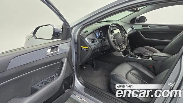 Hyundai Sonata 2016 — фото 10