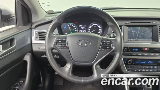 Hyundai Sonata 2016 — фото 13