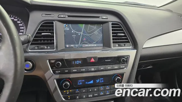 Hyundai Sonata 2016 — фото 14