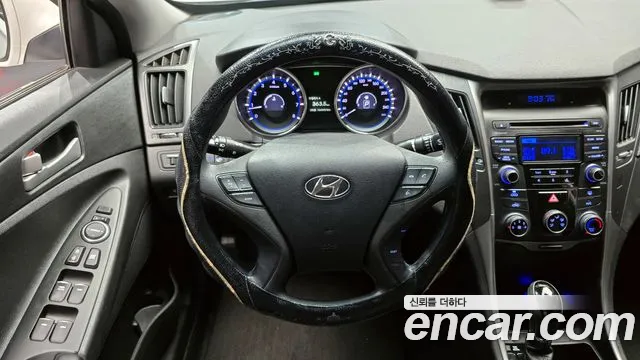 Hyundai Sonata 2013 — фото 14