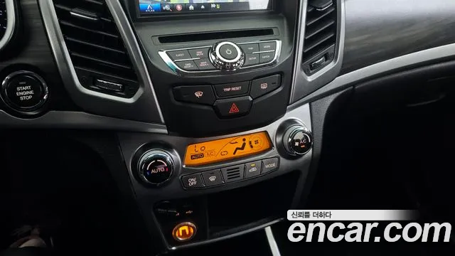 KG_Mobility_Ssangyong KORANDO 2015 — фото 17