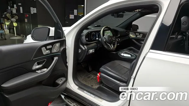 Mercedes-Benz GLS-Class 2021 — фото 11