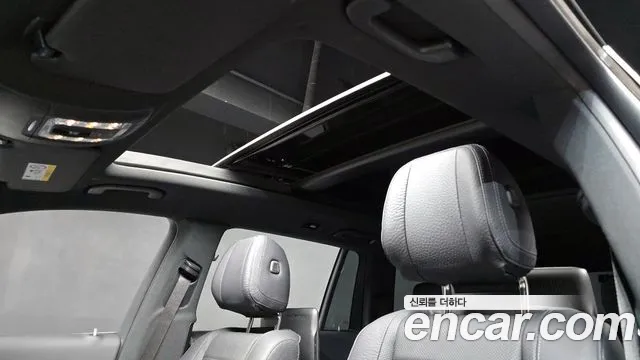 Mercedes-Benz GLS-Class 2021 — фото 19