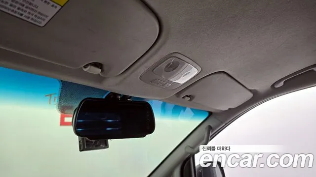 Hyundai Starex 2019 — фото 19