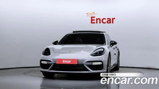 Porsche Panamera 2017 — фото 3