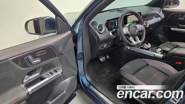 Mercedes-Benz GLB-Class 2023 — фото 12