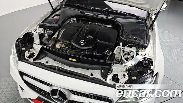 Mercedes-Benz E-Class 2018 — фото 6