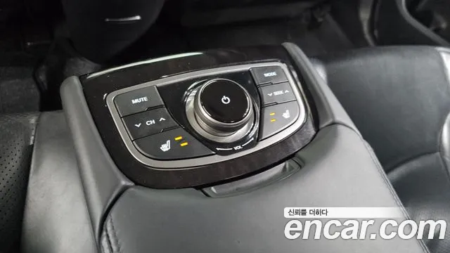 Hyundai Grandeur 2013 — фото 17