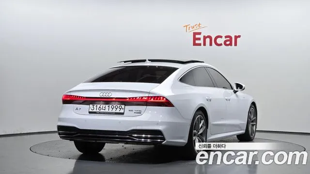 Audi A7 2020 — фото 2