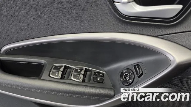 Hyundai Maxcruz 2016 — фото 18