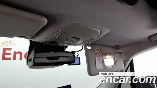Jeep Renegade 2015 — фото 19