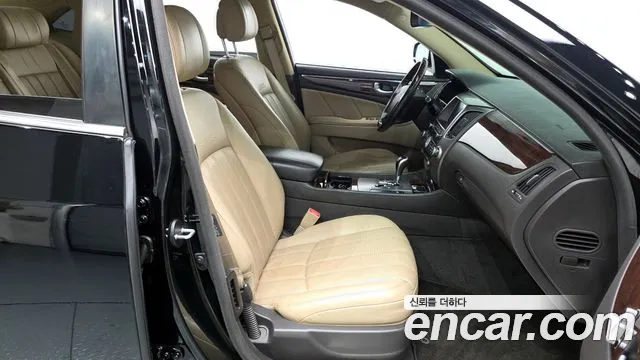 Hyundai Equus 2012 — фото 11