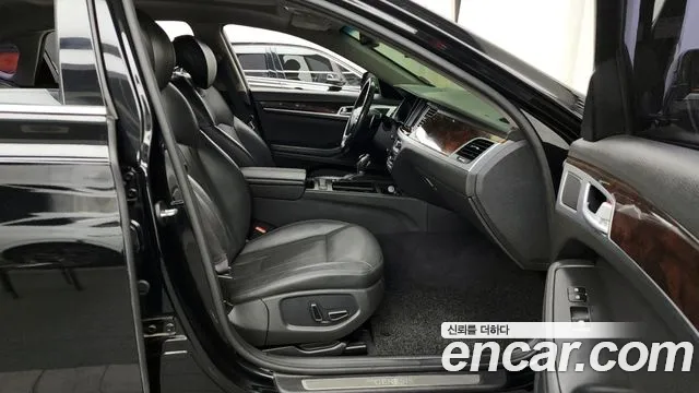 Hyundai Genesis 2016 — фото 11