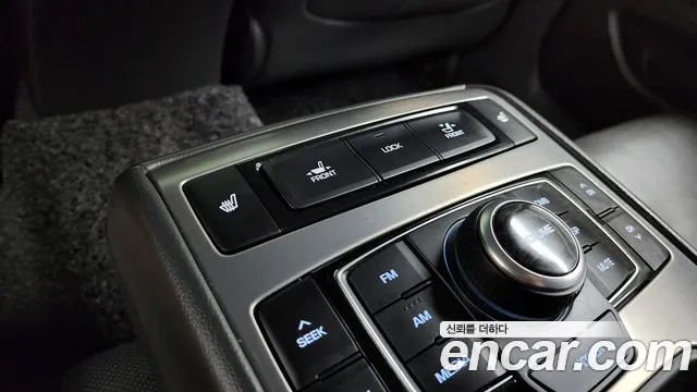 Hyundai Genesis 2016 — фото 19