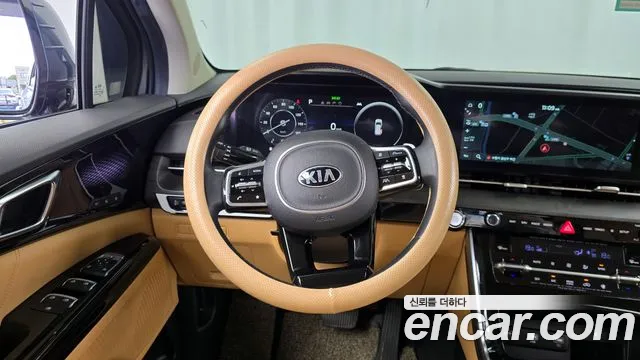 Kia Canival 2021 — фото 13