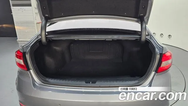 Hyundai Sonata 2017 — фото 20