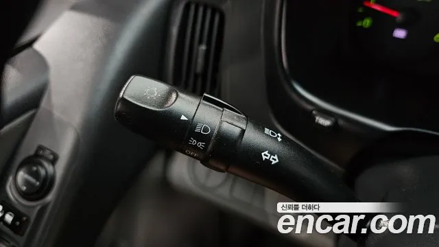 Hyundai Starex 2015 — фото 17