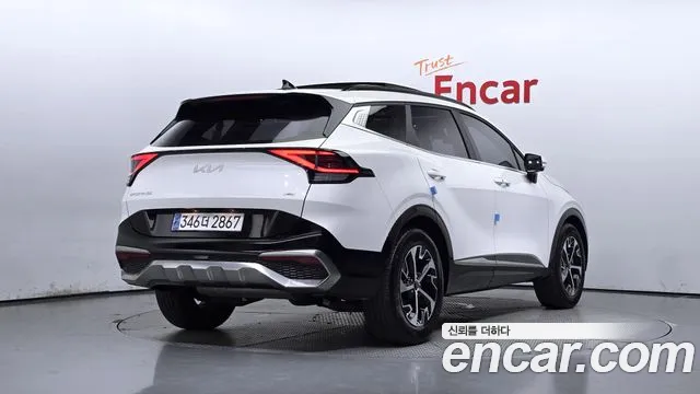 Kia Sportage 2022 — фото 2