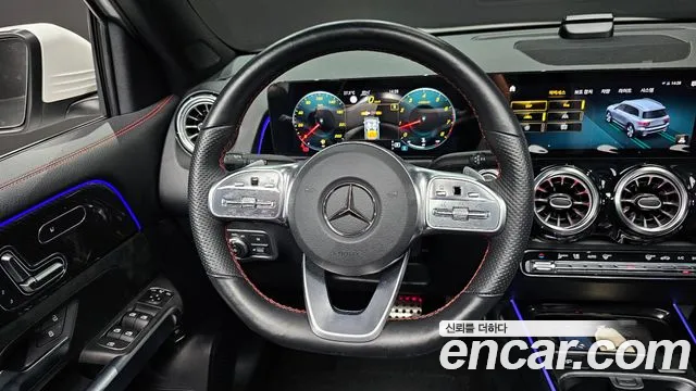 Mercedes-Benz GLB-Class 2023 — фото 13