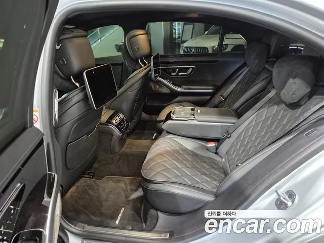 Mercedes-Benz S-Class 2025 — фото 11