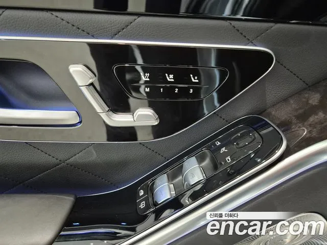 Mercedes-Benz S-Class 2025 — фото 15