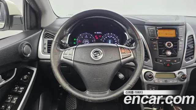 KG_Mobility_Ssangyong KORANDO 2014 — фото 14